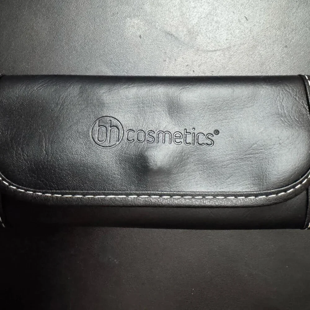 Cosmetics Low Start - Picture 2 of 4